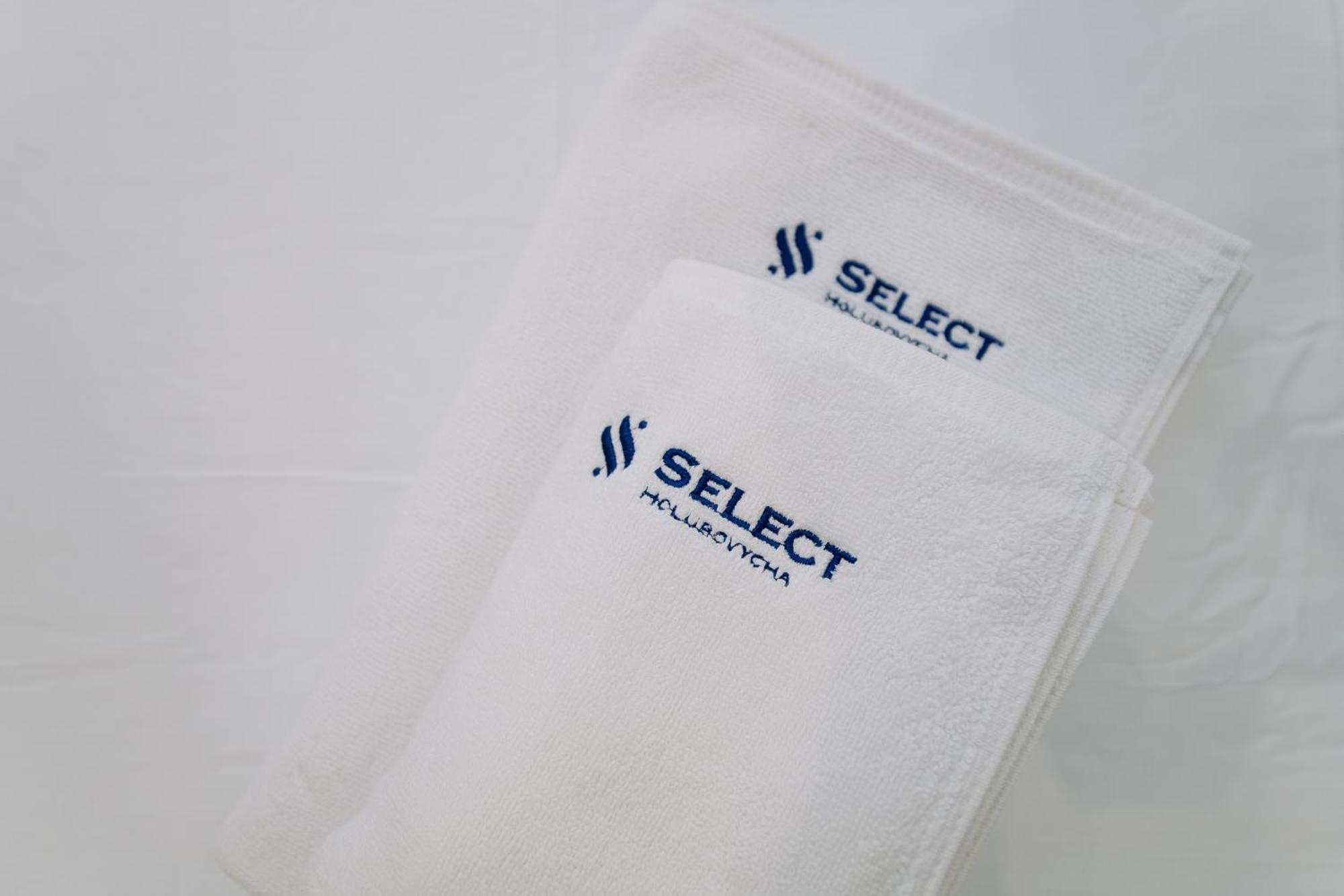 Select Hotel 利沃夫 外观 照片