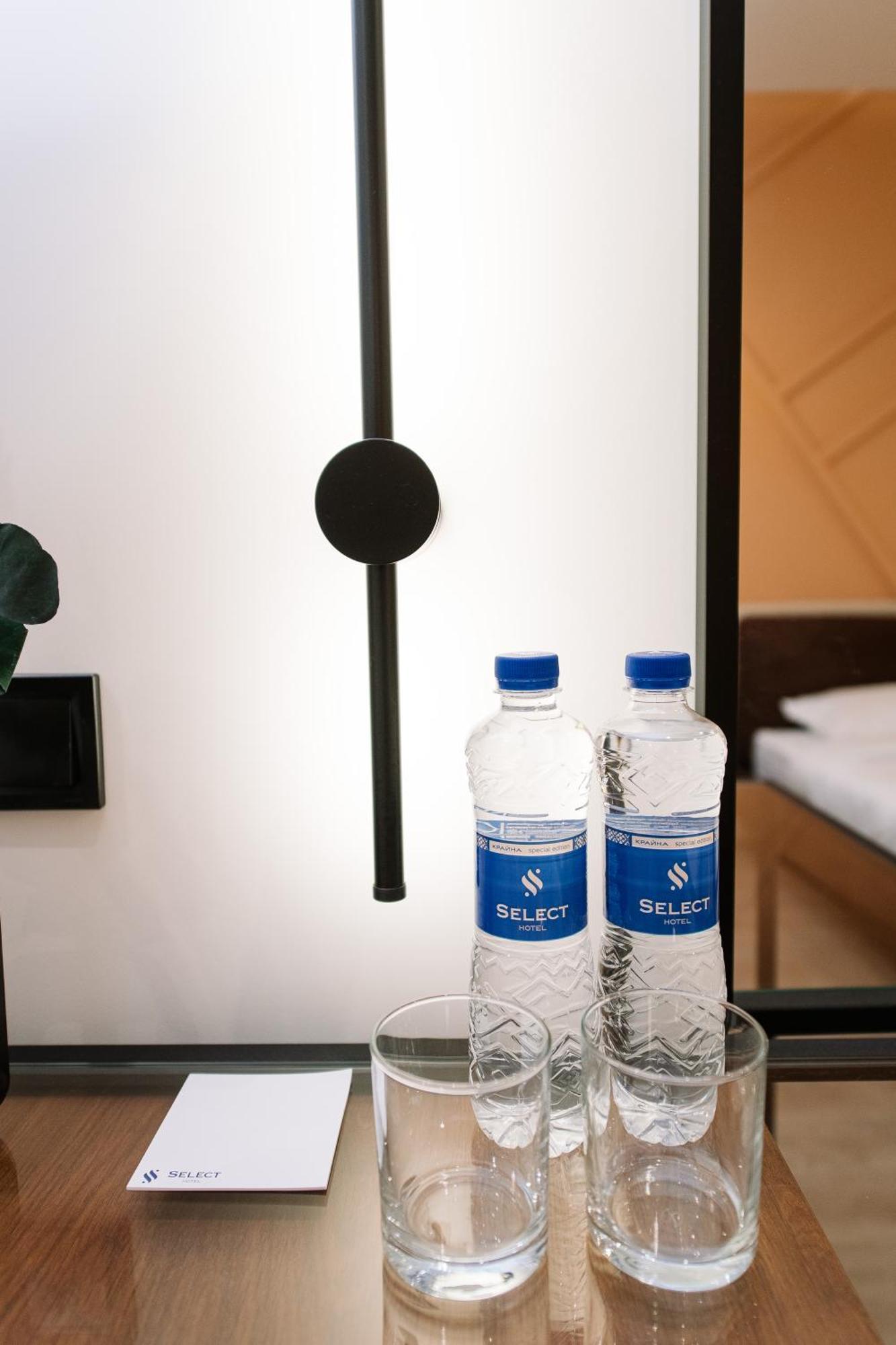 Select Hotel 利沃夫 外观 照片
