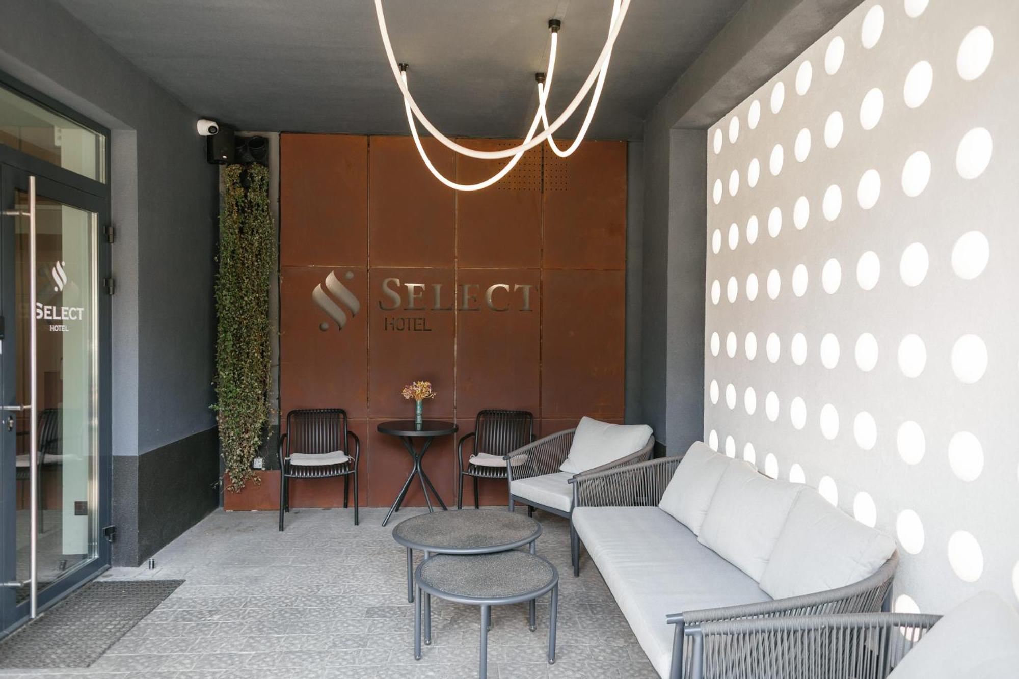 Select Hotel 利沃夫 外观 照片
