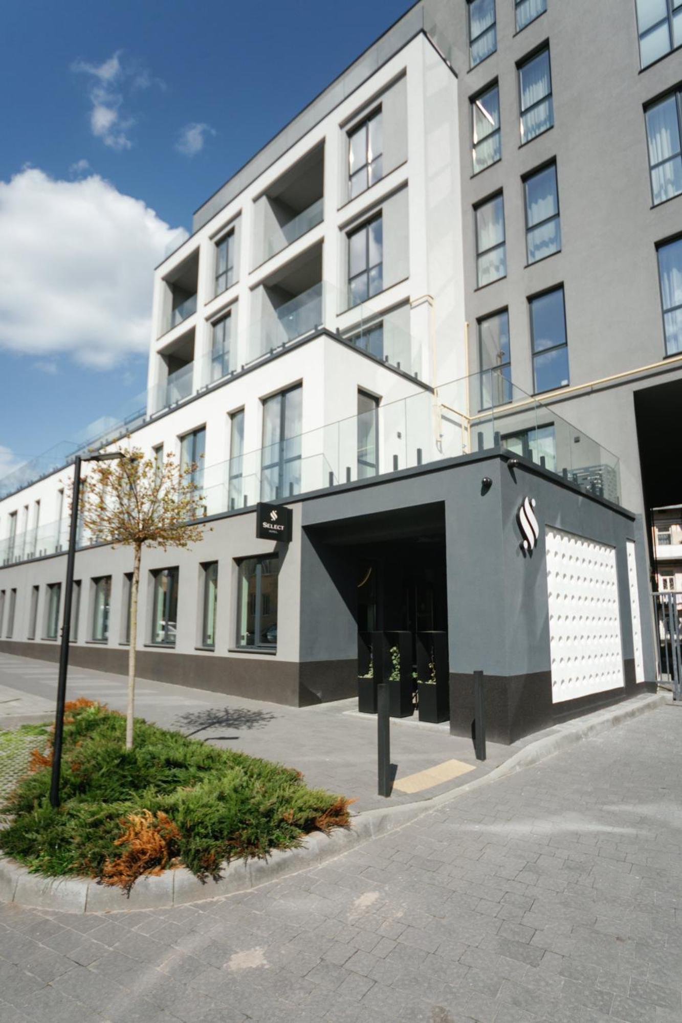 Select Hotel 利沃夫 外观 照片